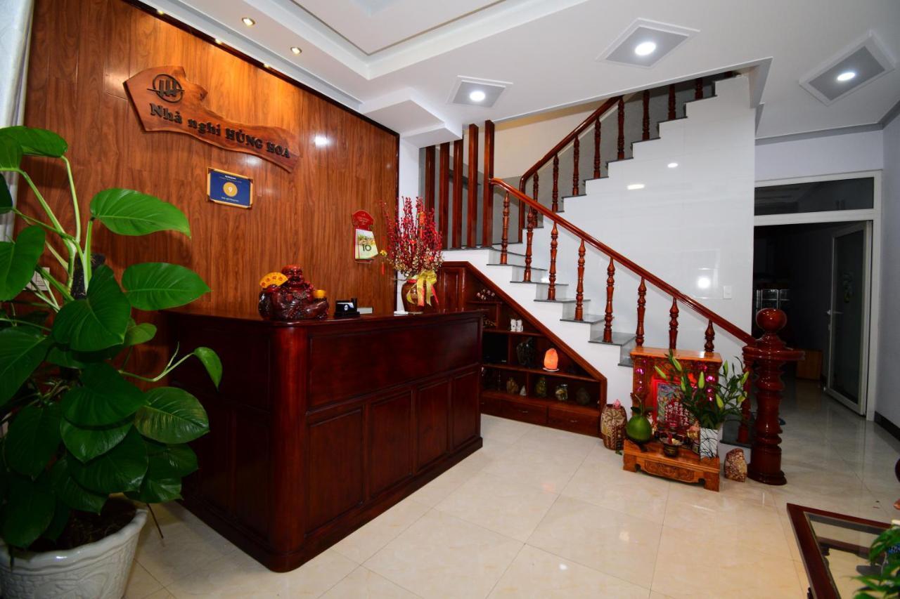 Отель Nha Nghi Hung Hoa Фантхьет Экстерьер фото